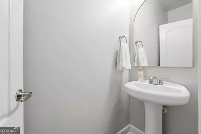 211 Merritts Avenue NW, Atlanta, GA 30313 - Photo 13