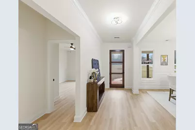 370 Harbour Shores Drive, Jackson, GA 30233 - Photo 9