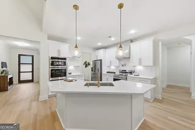 370 Harbour Shores Drive, Jackson, GA 30233 - Photo 3