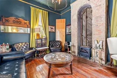 120 W 37th Street, Savannah, GA 31401 - Photo 13