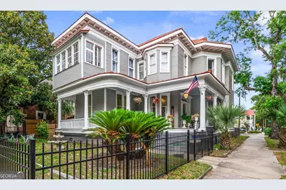 120 W 37th Street, Savannah, GA 31401 - Photo 1