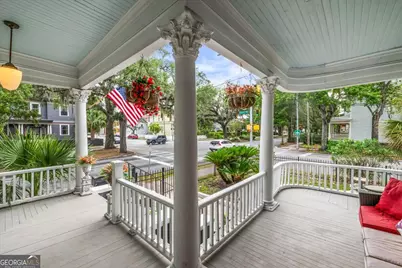 120 W 37th Street, Savannah, GA 31401 - Photo 7