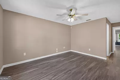 595 Macon Highway #APT 41, Athens, GA 30606 - Photo 17