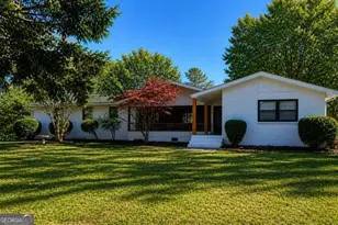 2425 Spratlin Mill Rd, Hull, GA 30646 - Photo 1