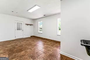 135 Dixie Ln, Covington, GA 30014 - Photo 29