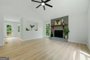 6231 Emerald Springs Dr, Acworth, GA 30102 - Photo 5