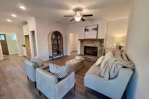 114 Fort Gibson Ct, Waleska, GA 30183 - Photo 3