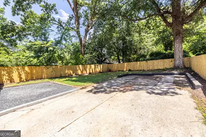 1615 Stokes Avenue SW, Atlanta, GA 30310 - Photo 85