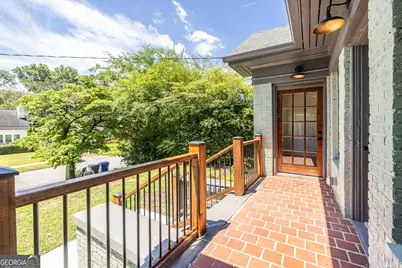 1615 Stokes Avenue SW, Atlanta, GA 30310 - Photo 9