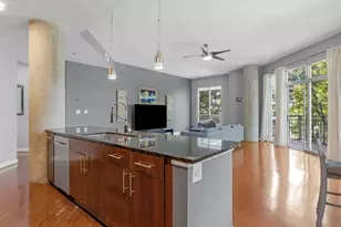 711 Cosmopolitan Dr NE, Atlanta, GA 30324 - Photo 17