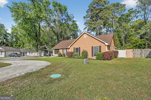 6 N Nicholson Cir, Savannah, GA 31419 - Photo 3