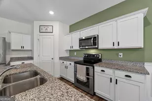 241 Knightsbridge Ln, Winder, GA 30680 - Photo 19