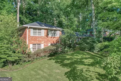 6885 Heathfield Drive, Atlanta, GA 30328 - Photo 3