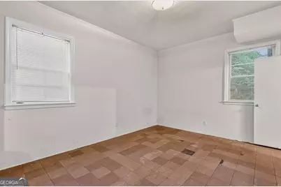 6885 Heathfield Drive, Atlanta, GA 30328 - Photo 29
