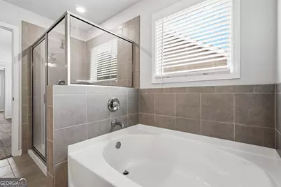6464 Crosscreek Lane, Flowery Branch, GA 30542 - Photo 5