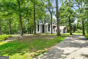 1113 Honeysuckle Dr, Canton, GA 30114 - Photo 7