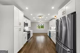 1113 Honeysuckle Dr, Canton, GA 30114 - Photo 15