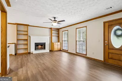 5540 Princeton Oaks Drive, Sugar Hill, GA 30518 - Photo 3
