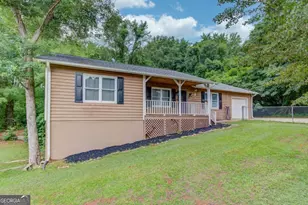 3305 Ladd Dr, Gainesville, GA 30506 - Photo 1