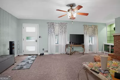 8198 Rockbridge Road, Lithonia, GA 30058 - Photo 11