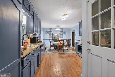 8198 Rockbridge Road, Lithonia, GA 30058 - Photo 13