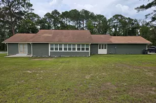 221 Collins St, Lyons, GA 30436 - Photo 3