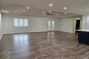 221 Collins St, Lyons, GA 30436 - Photo 11
