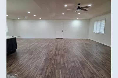 221 Collins Street, Lyons, GA 30436 - Photo 9