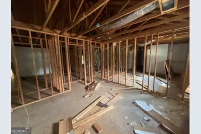 523 E Solomon St, Griffin, GA 30223 - Photo 15