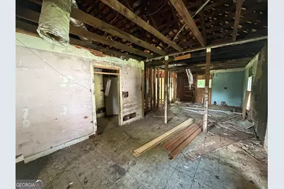 523 E Solomon St, Griffin, GA 30223 - Photo 7