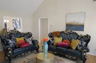 105 Redwood Dr, Lagrange, GA 30240 - Photo 3