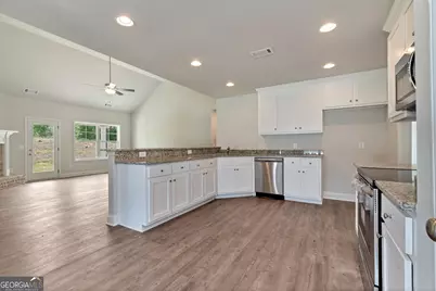 298 Bowman Mill Road, Winder, GA 30680 - Photo 7