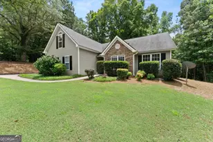 6000 Devonshire Dr, Flowery Branch, GA 30542 - Photo 5