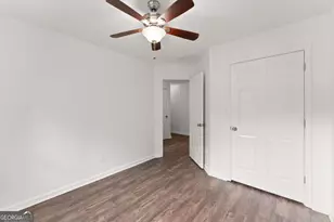 6000 Devonshire Dr, Flowery Branch, GA 30542 - Photo 33