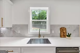 636 Harbour Shores Dr, Jackson, GA 30233 - Photo 21