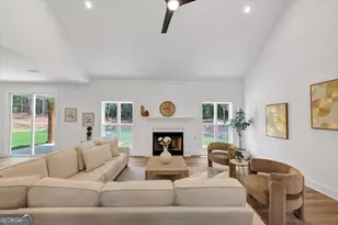 636 Harbour Shores Dr, Jackson, GA 30233 - Photo 7
