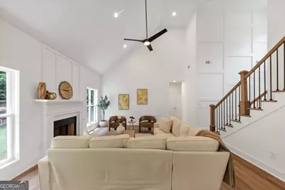 636 Harbour Shores Drive, Jackson, GA 30233 - Photo 7