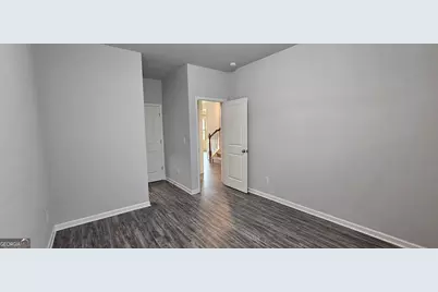 352 Newshaw Drive, Lawrenceville, GA 30046 - Photo 7
