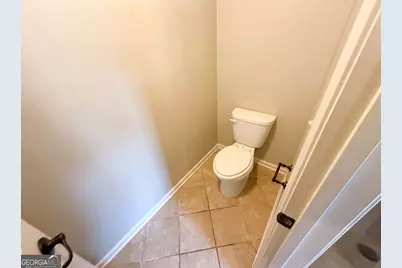 8785 Ellesmere Drive, Cumming, GA 30041 - Photo 23