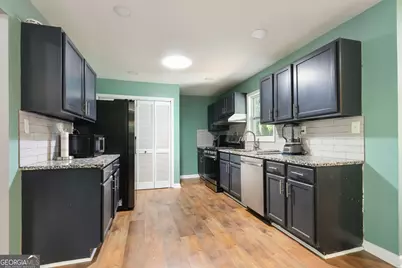 40 Pleasant Valley Road, McDonough, GA 30253 - Photo 13