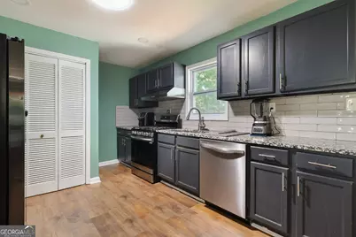 40 Pleasant Valley Road, McDonough, GA 30253 - Photo 15