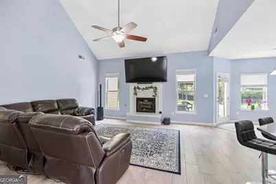 84 Blossom Lane, Newnan, GA 30263 - Photo 15