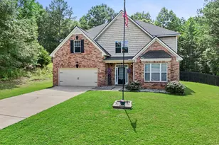 84 Blossom Ln, Newnan, GA 30263 - Photo 3
