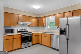 13107 Hermitage Rd, Savannah, GA 31419 - Photo 5