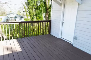 1652 Oak Knoll Cir SE, Atlanta, GA 30315 - Photo 13