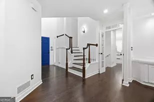 310 Woodlake Ct, Alpharetta, GA 30005 - Photo 5