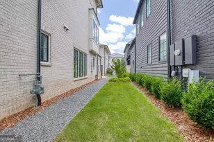 270 4th St, Fayetteville, GA 30214 - Photo 5
