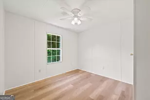 328 Pine St, Danielsville, GA 30633 - Photo 23