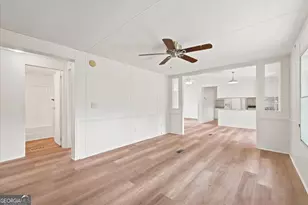 328 Pine St, Danielsville, GA 30633 - Photo 17