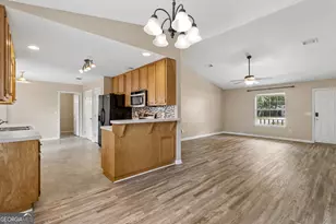 111 Royal Acres Cir, Kingsland, GA 31548 - Photo 17